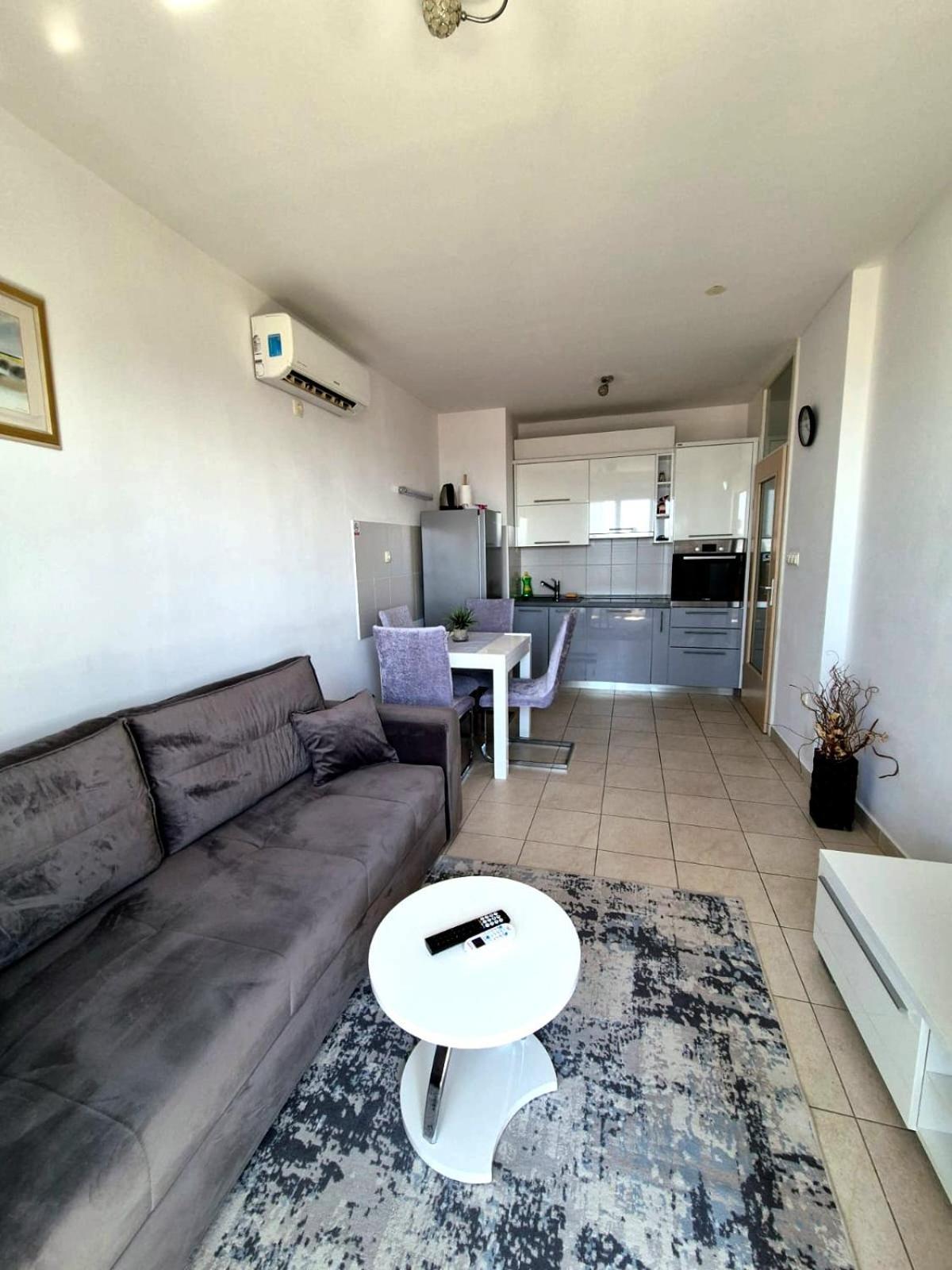 Apartman Apollo 2 Макарска Екстериор снимка