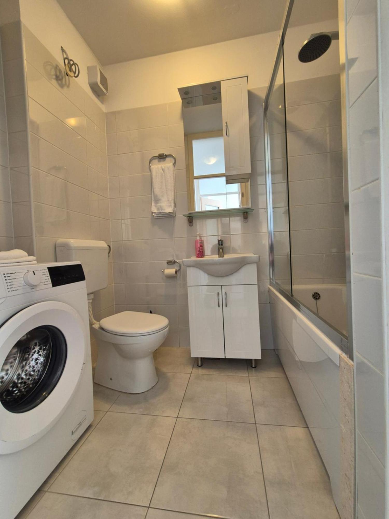 Apartman Apollo 2 Макарска Екстериор снимка